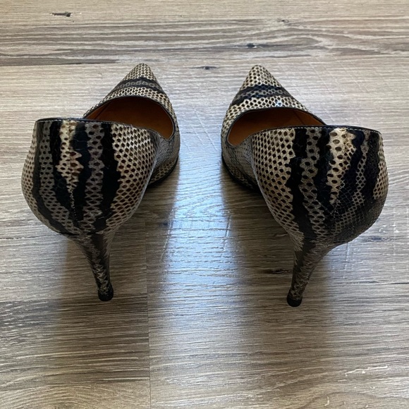Sergio Rossi Snakeskin Pumps - Picture 6 of 11
